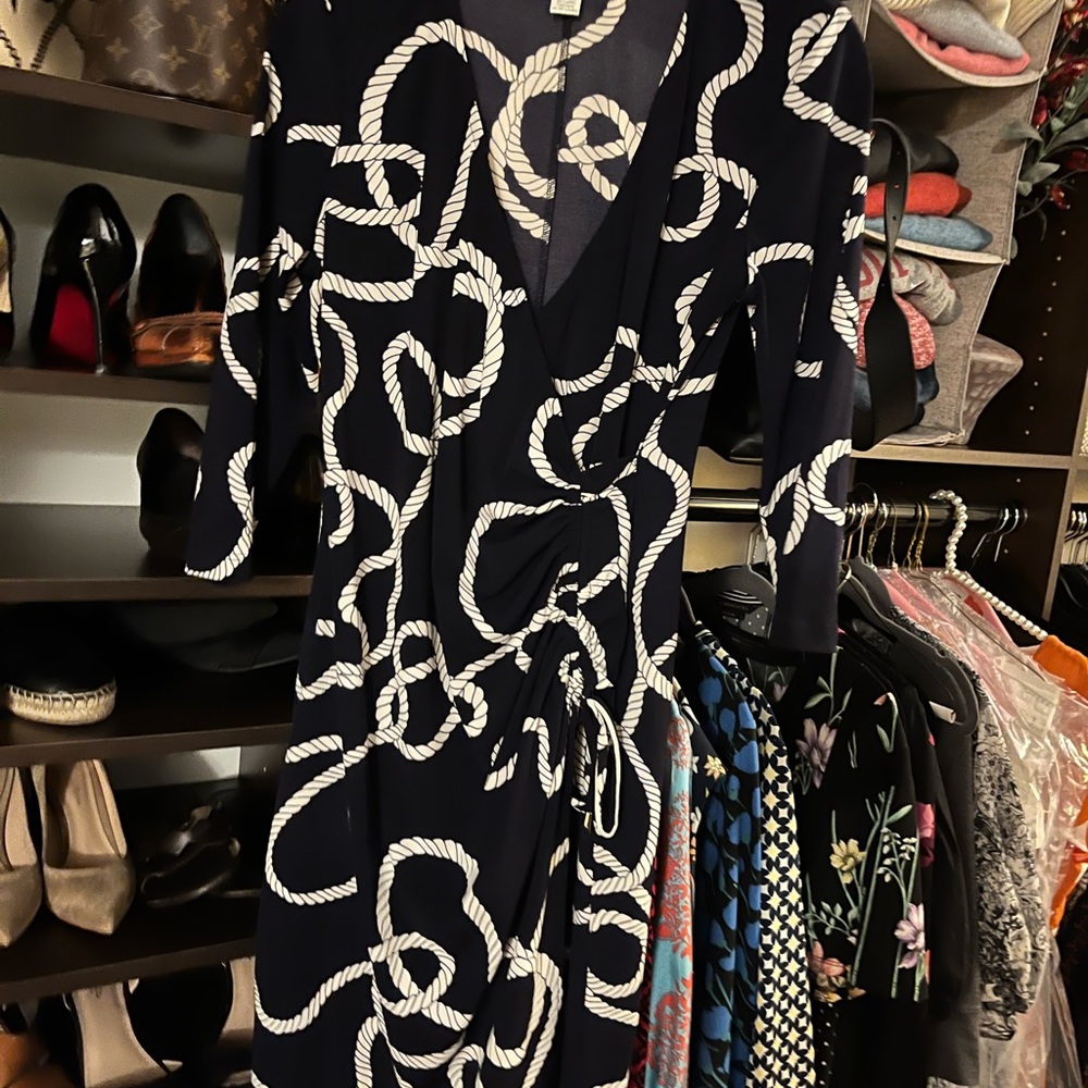 London Times wrap dress petite